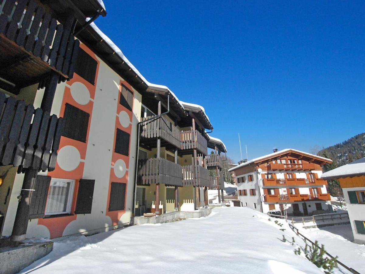 Apartment Fienili Di Brenta-2 By Interhome Madonna di Campiglio Bagian luar foto