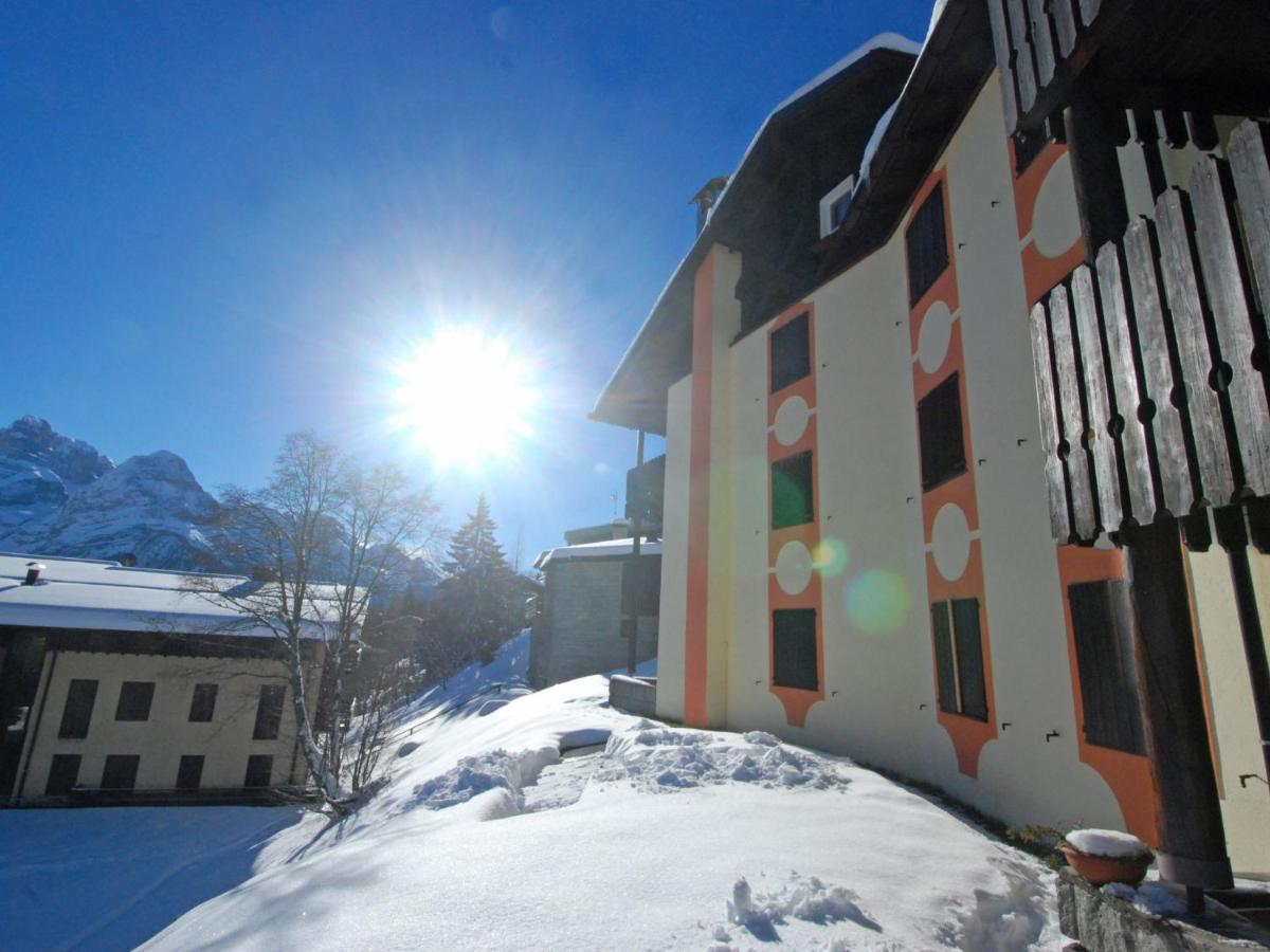Apartment Fienili Di Brenta-2 By Interhome Madonna di Campiglio Bagian luar foto