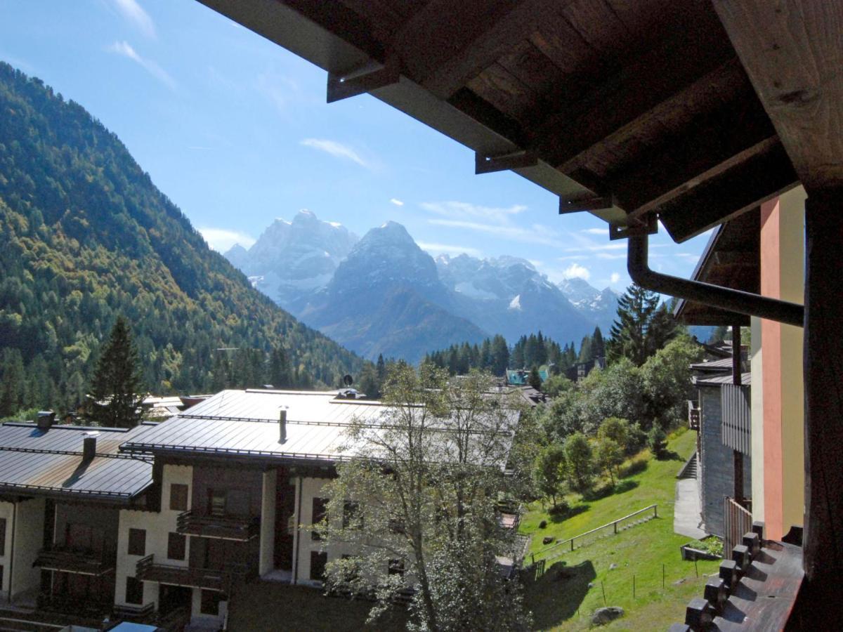 Apartment Fienili Di Brenta-2 By Interhome Madonna di Campiglio Bagian luar foto